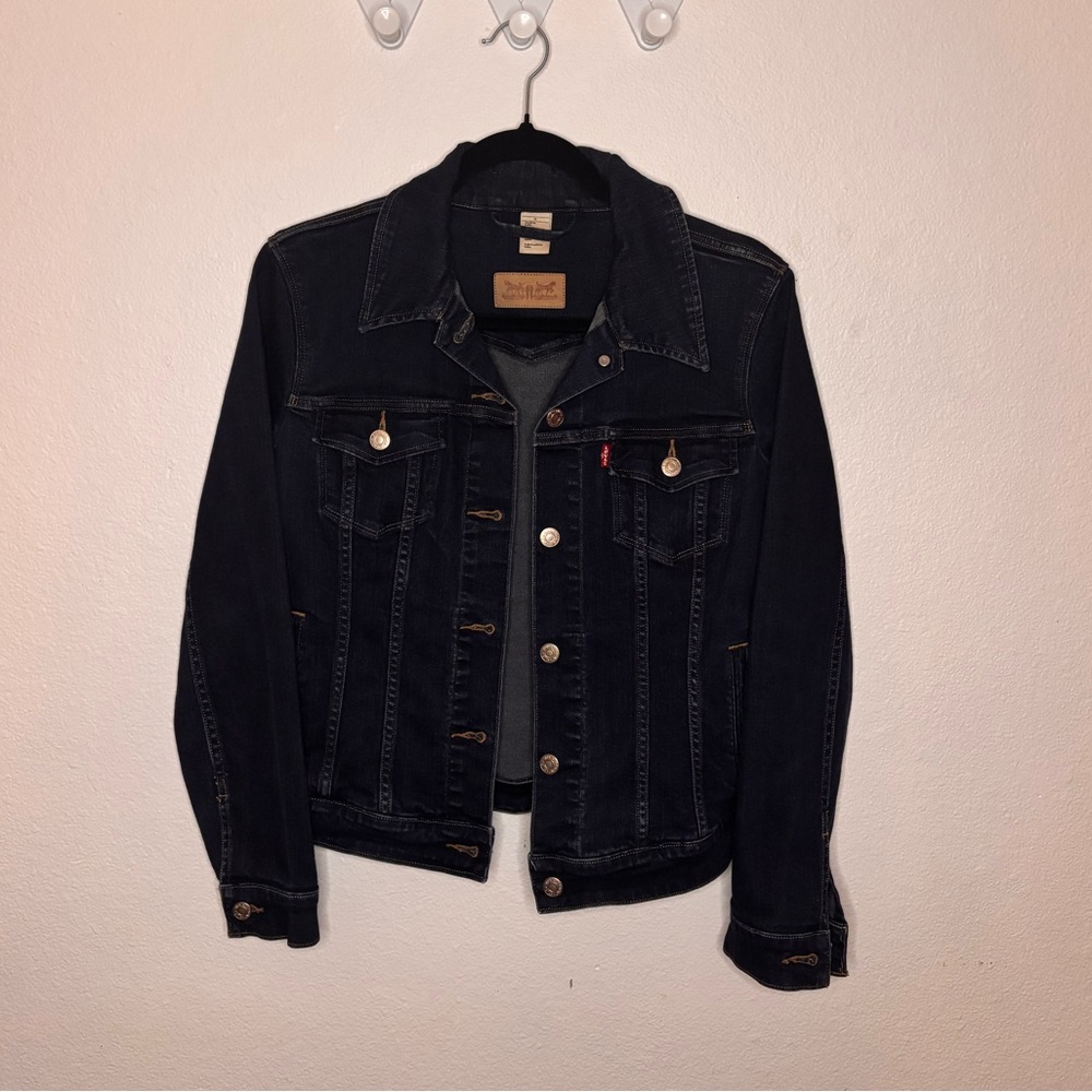 Levi’s Original Trucker Jacket Women’s M | Dark Wash Pristine
